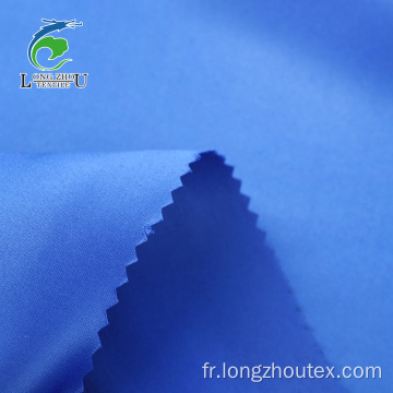 Satin terne avec tissu Twist